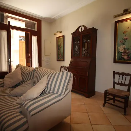 Holiday home Casa Carrer De Bonany *